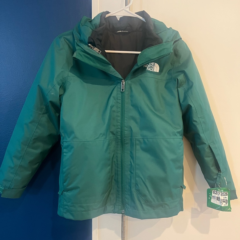 The North Face Green Hooded Winter with detachable inner lining Jacket